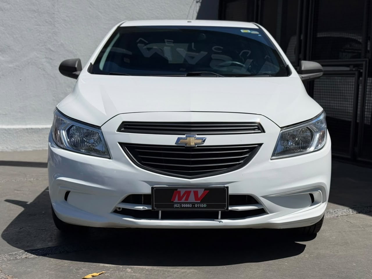 Onix JOY Hatch 1.0 8V Flex Mec. 4P