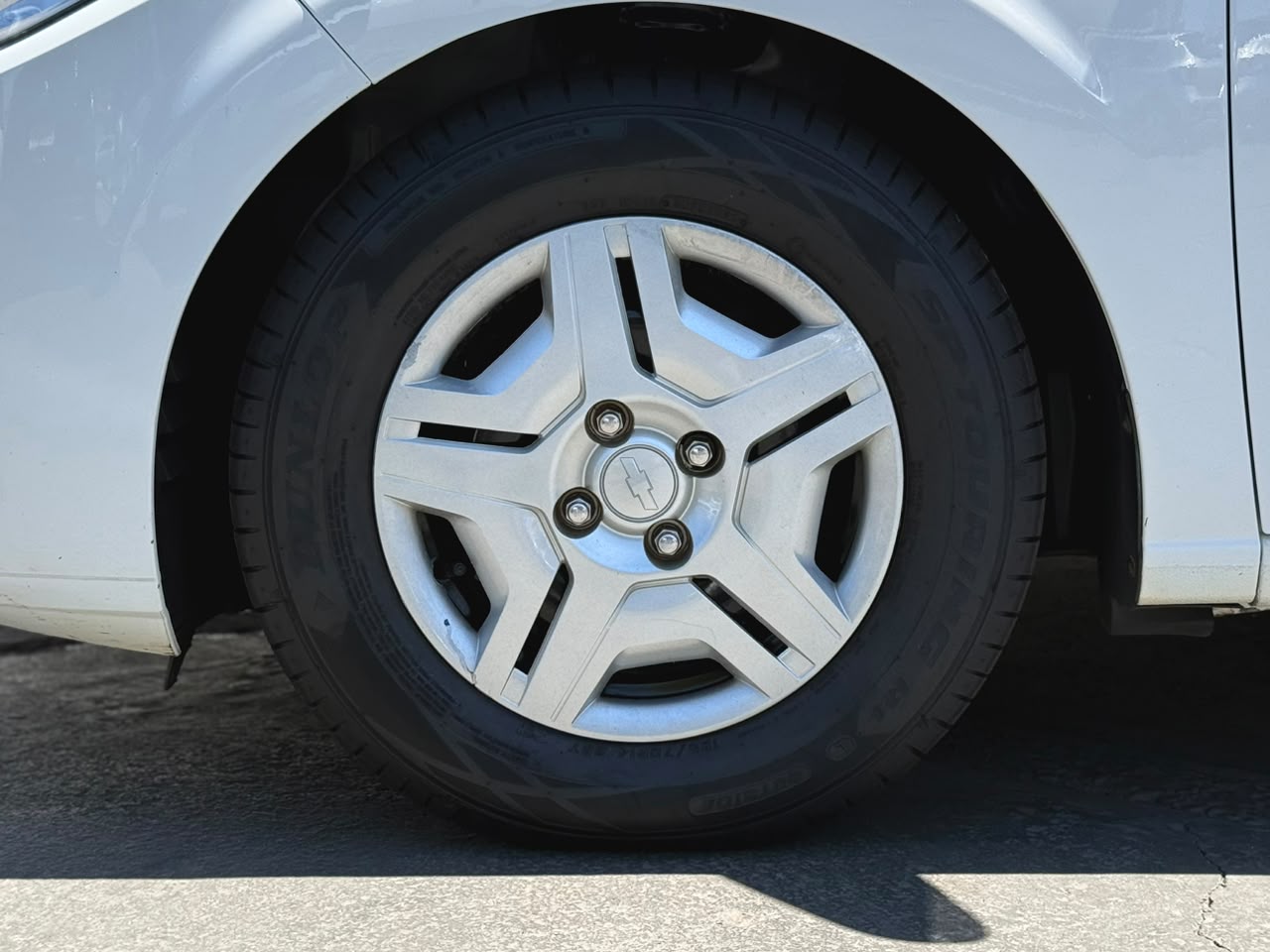 Onix JOY Hatch 1.0 8V Flex Mec. 4P