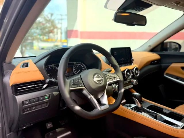 Sentra Exclu. Int. Premium 2.0 16V Aut.