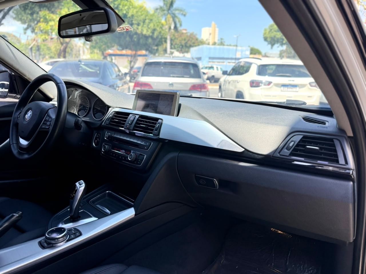 320I ACTIVE FLEX